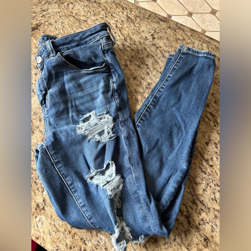 American Eagle skinny jeans